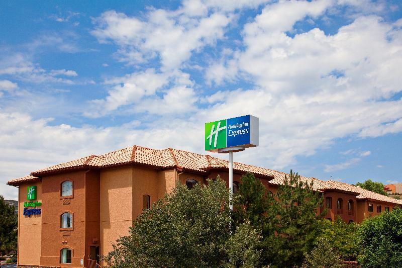 Holiday Inn Express Prescott By Ihg Exterior foto